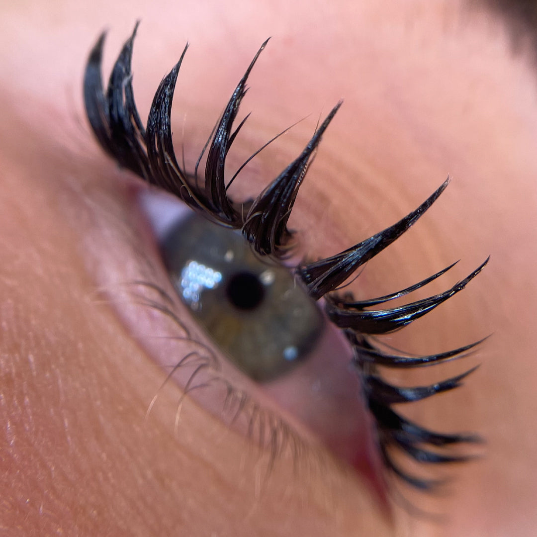 2-in-1 Styling-Gel für Lash Spikes